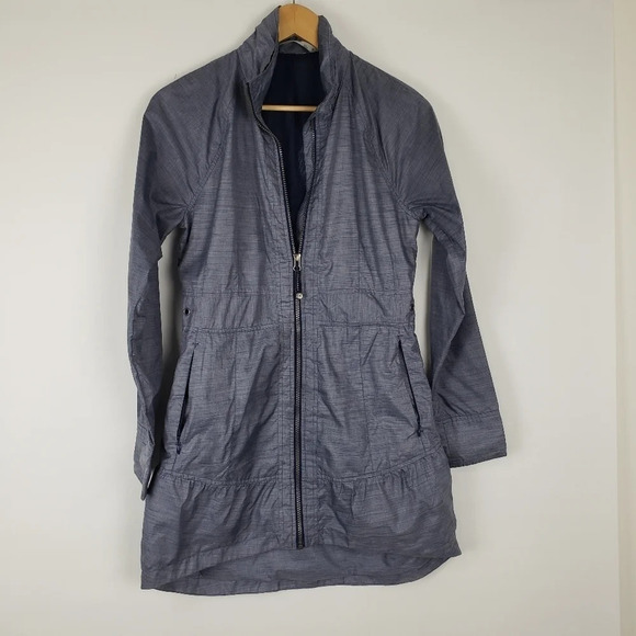 Athleta Jackets & Blazers - Athleta City Chick Windbreaker Jacket